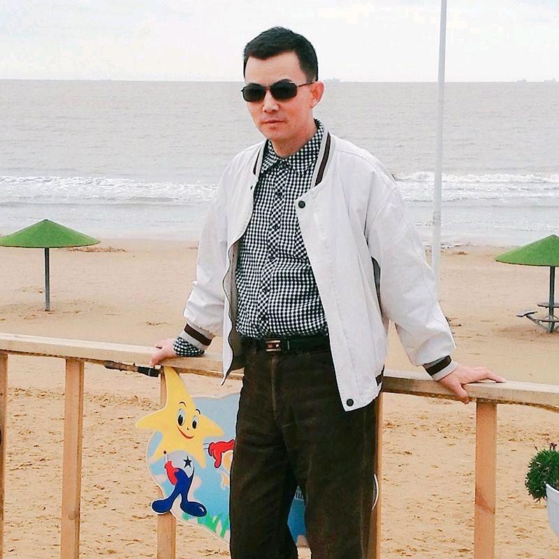 周君