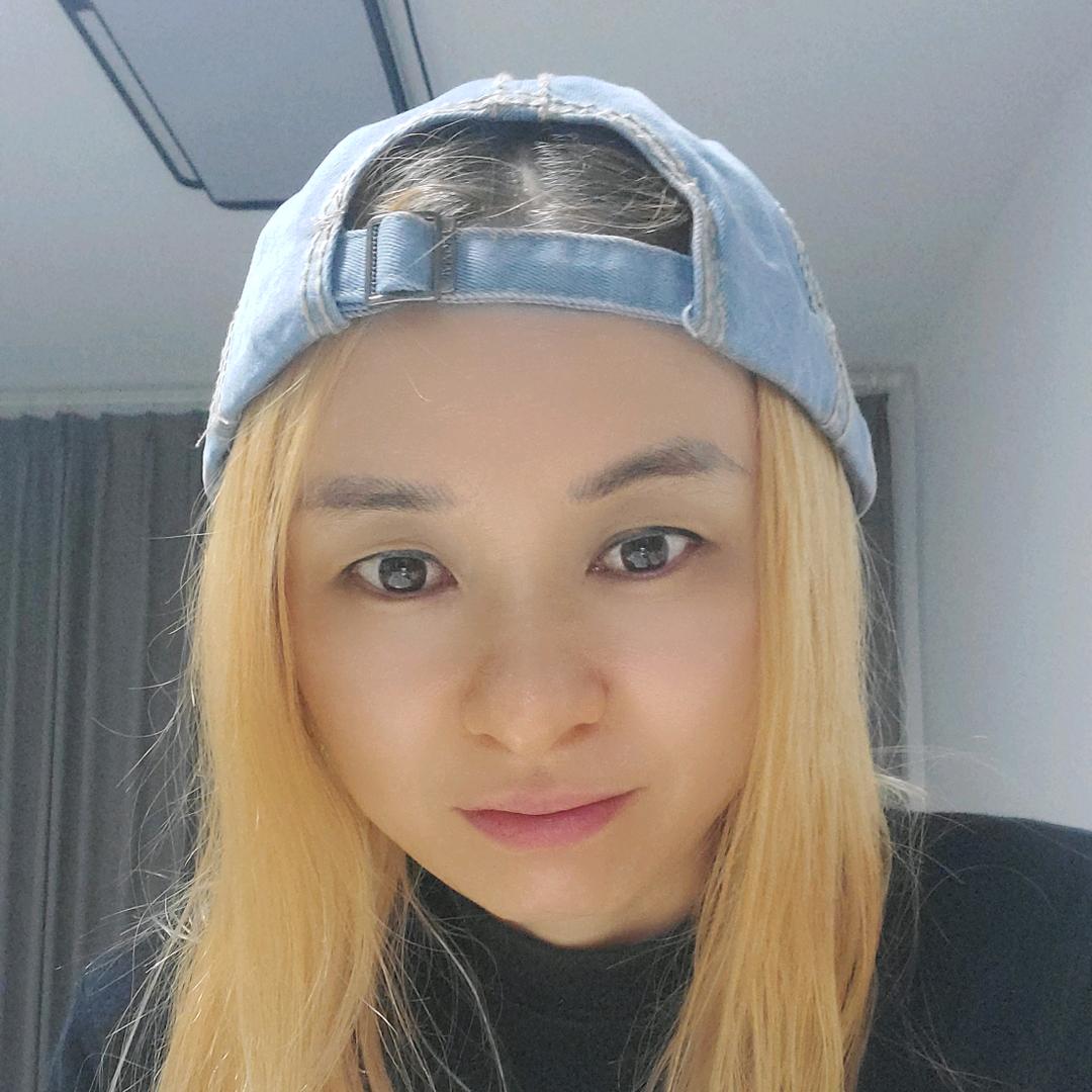 蹦着弦乐舞蹈的娜娜