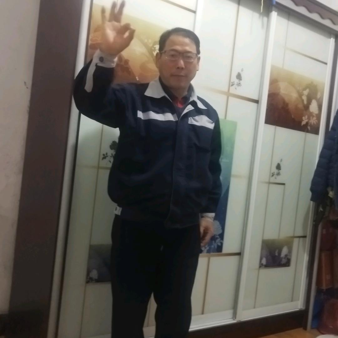 策马奔腾