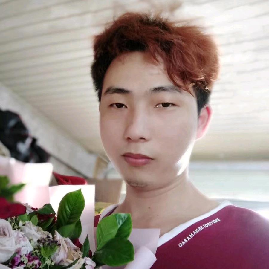 奥宝美容技师刘