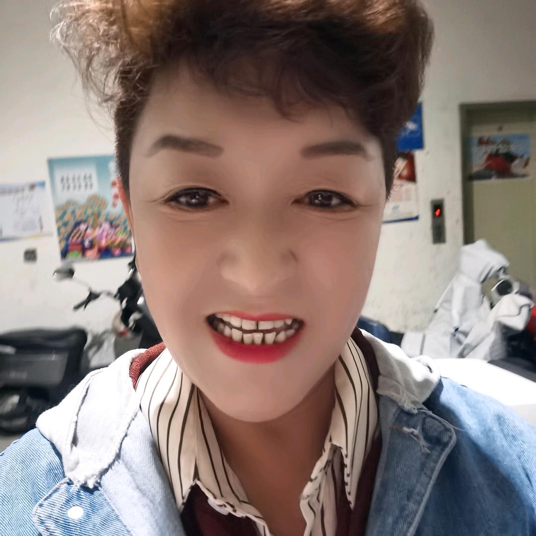 🦋🦋大表姐