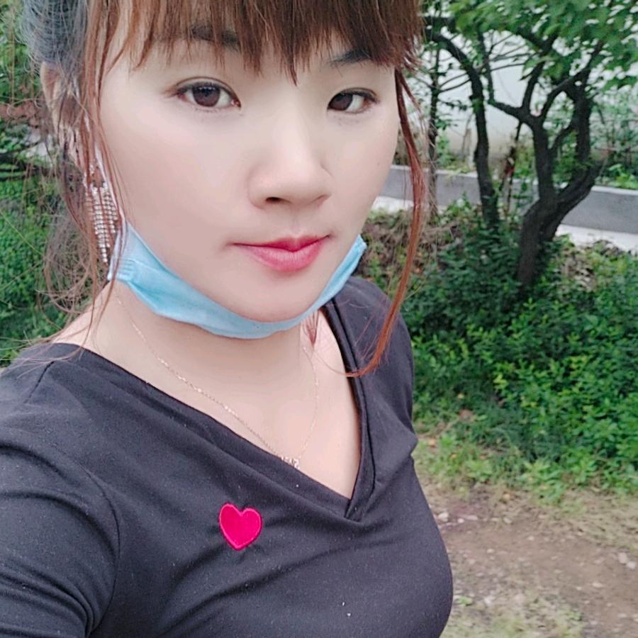 笑一笑十年少，连赞拉黑