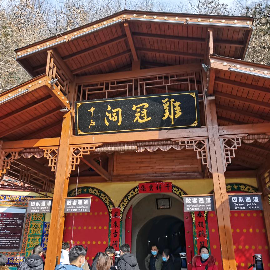 躲在街角卖回忆