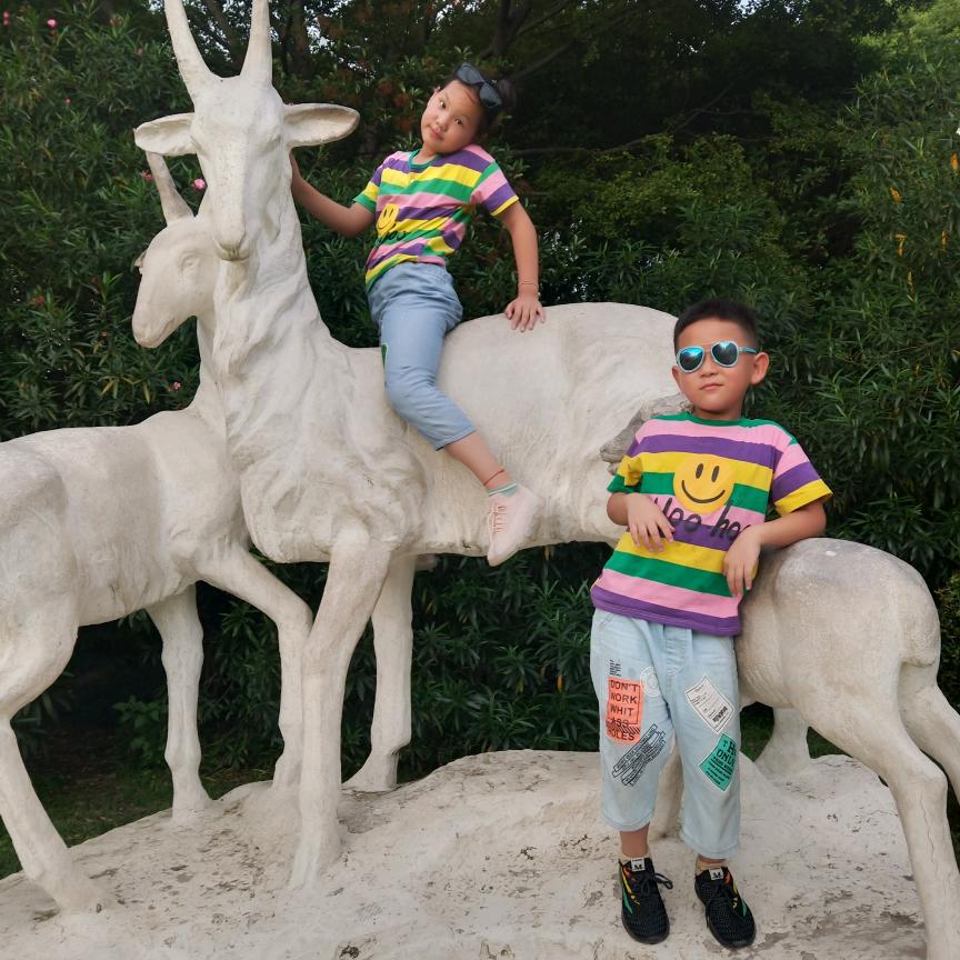 我是村里的小薇