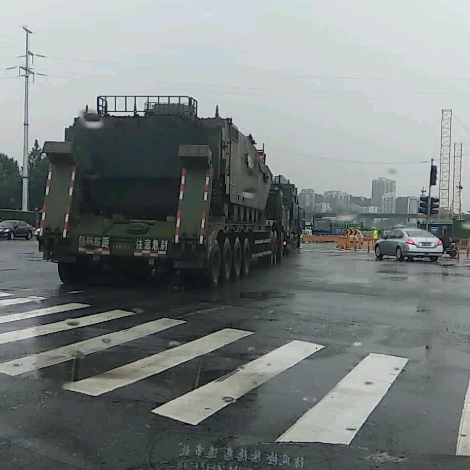 陪你一起快乐的人