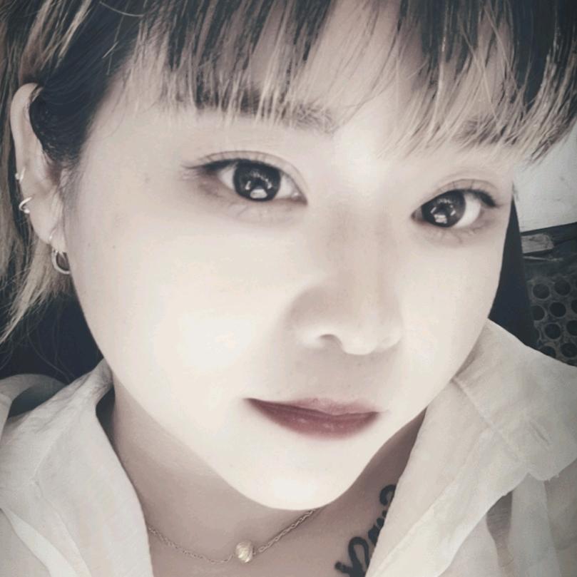 塔吊妹，文文
