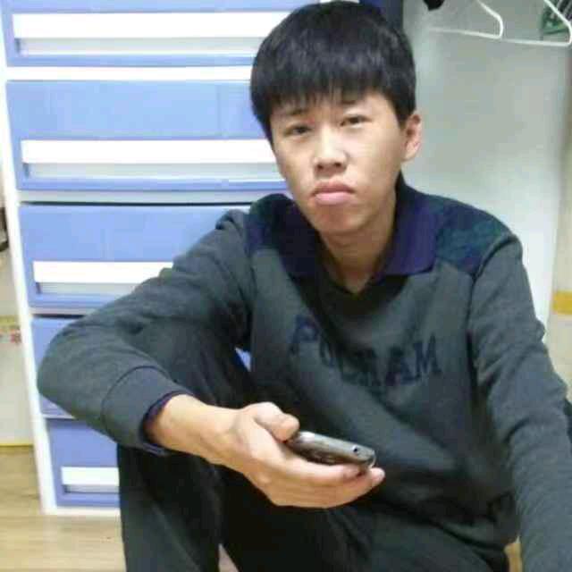 李时雄
