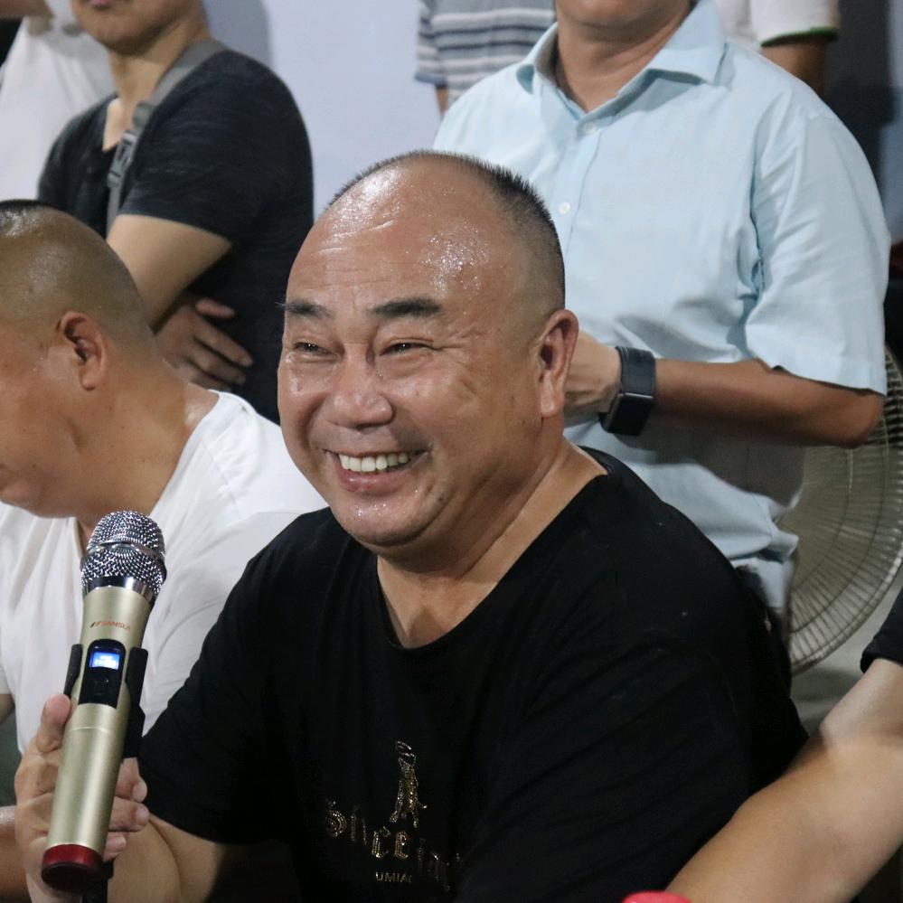 汪老大（篮球解说员）