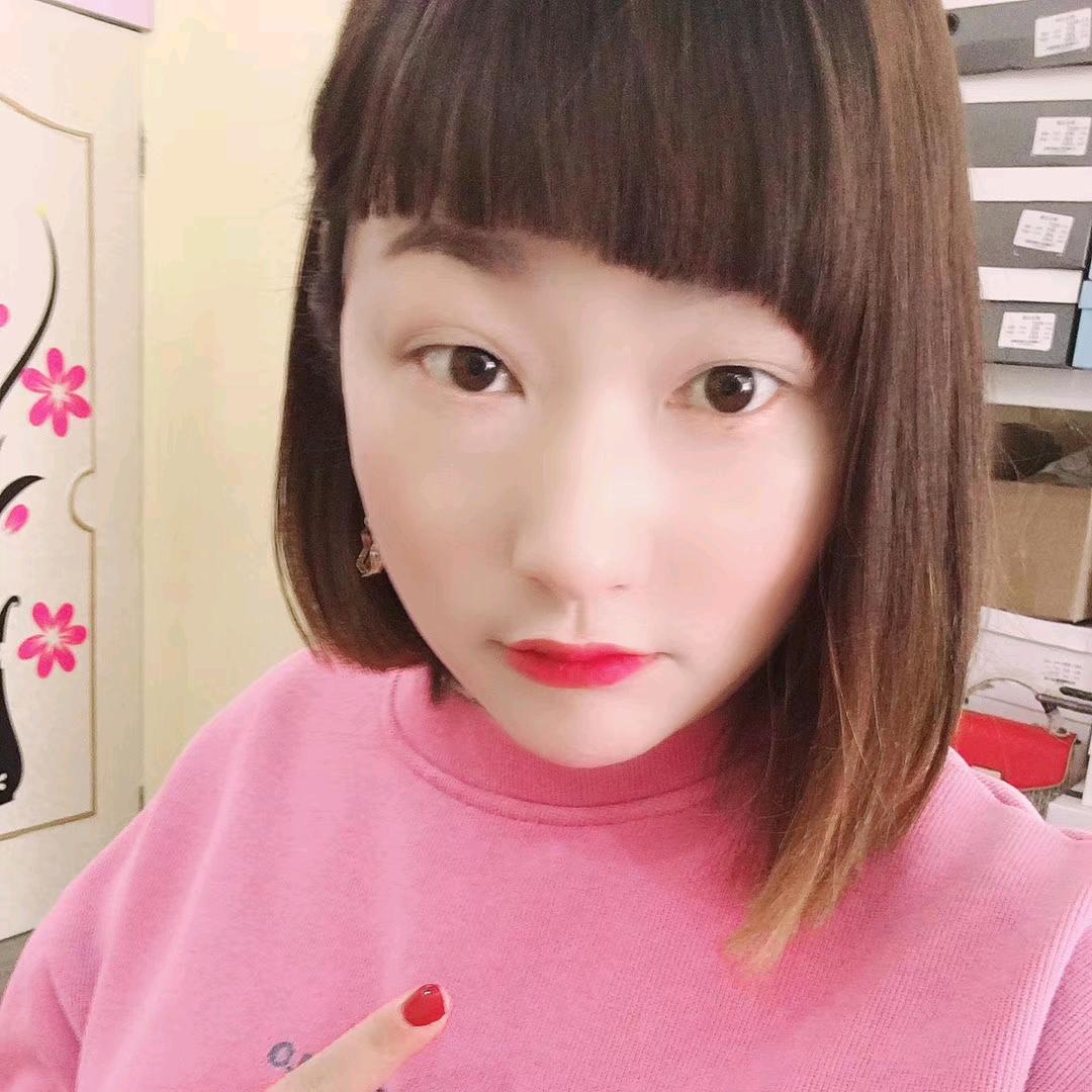 @新坍浪漫一足鞋店(派出所向东50米)