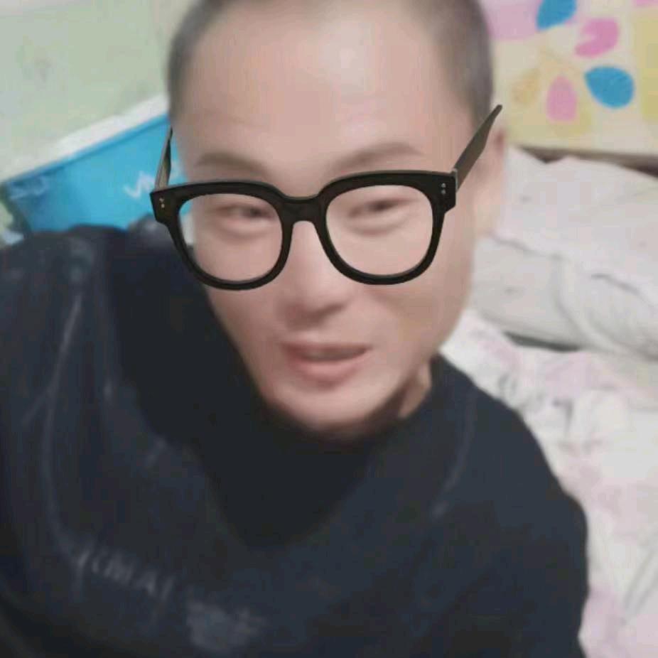 陈哥爱唱歌