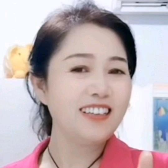 平姐：晚上九点四十开播