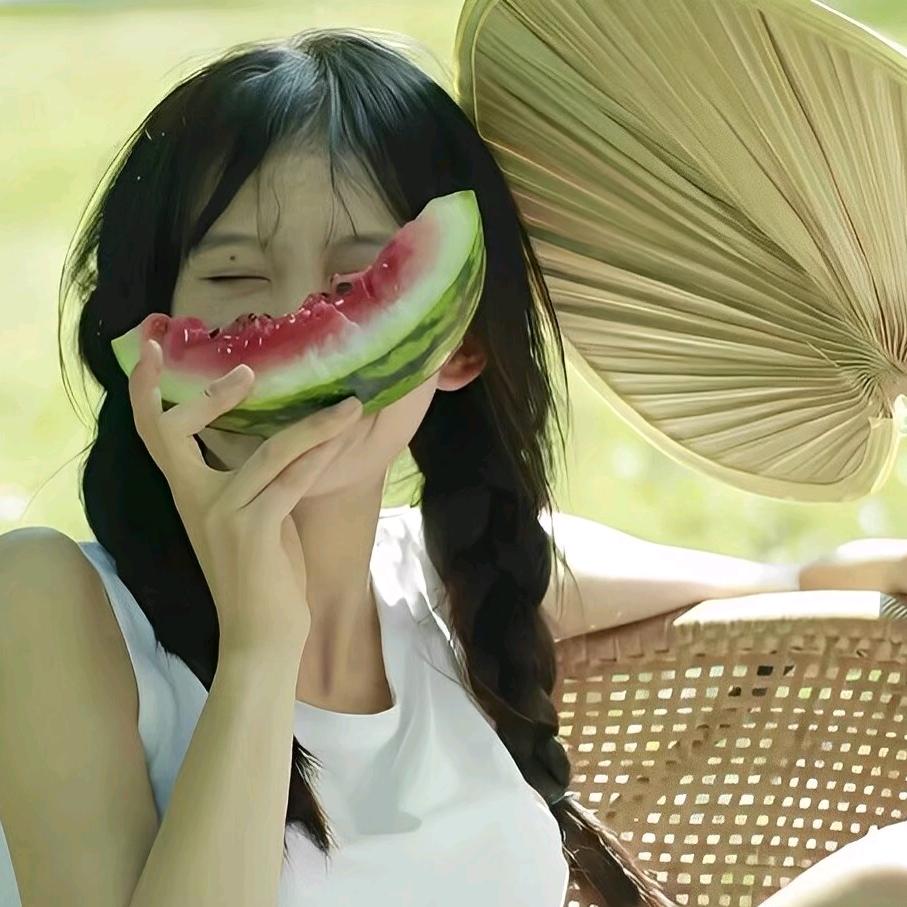 超雌抑郁在逃母蟑螂💩