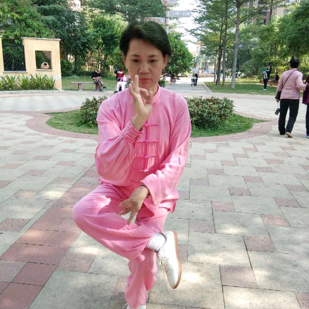 蓝天 hu
