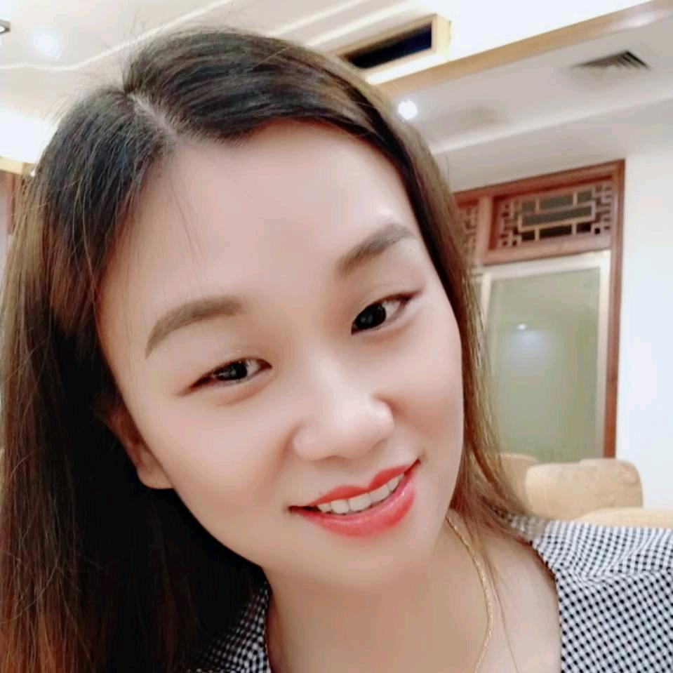 龙小婷（勿连赞）