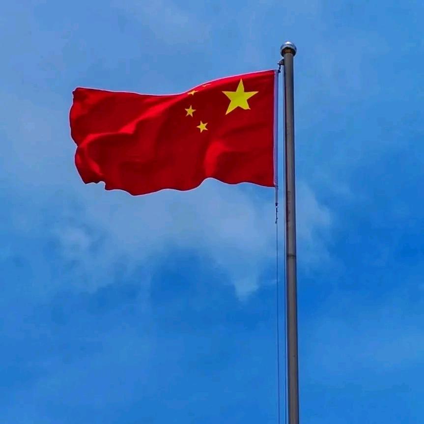 胡杨.☭