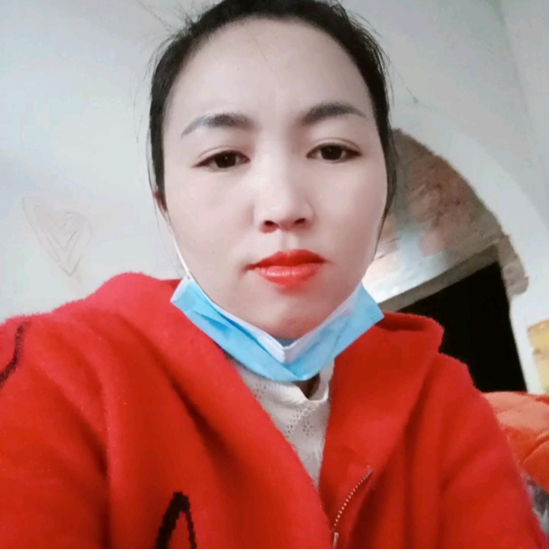 晒板小黑妹