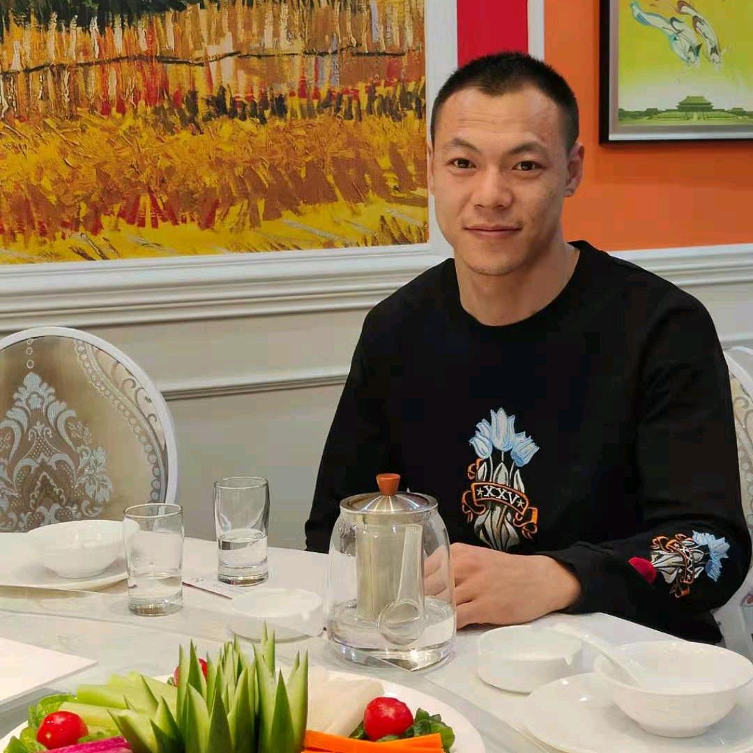 龙公子.大飞哥