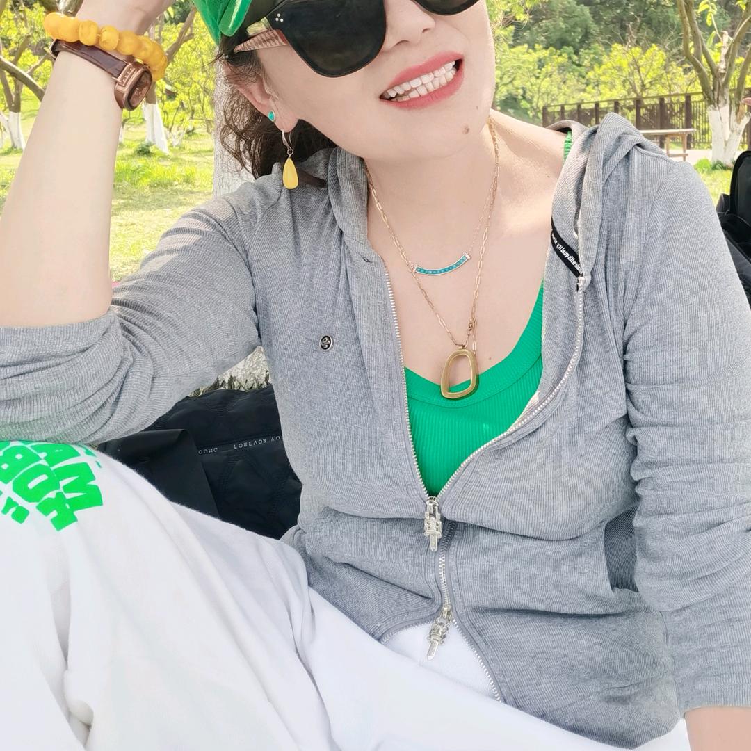 重庆小女人（70后）大号