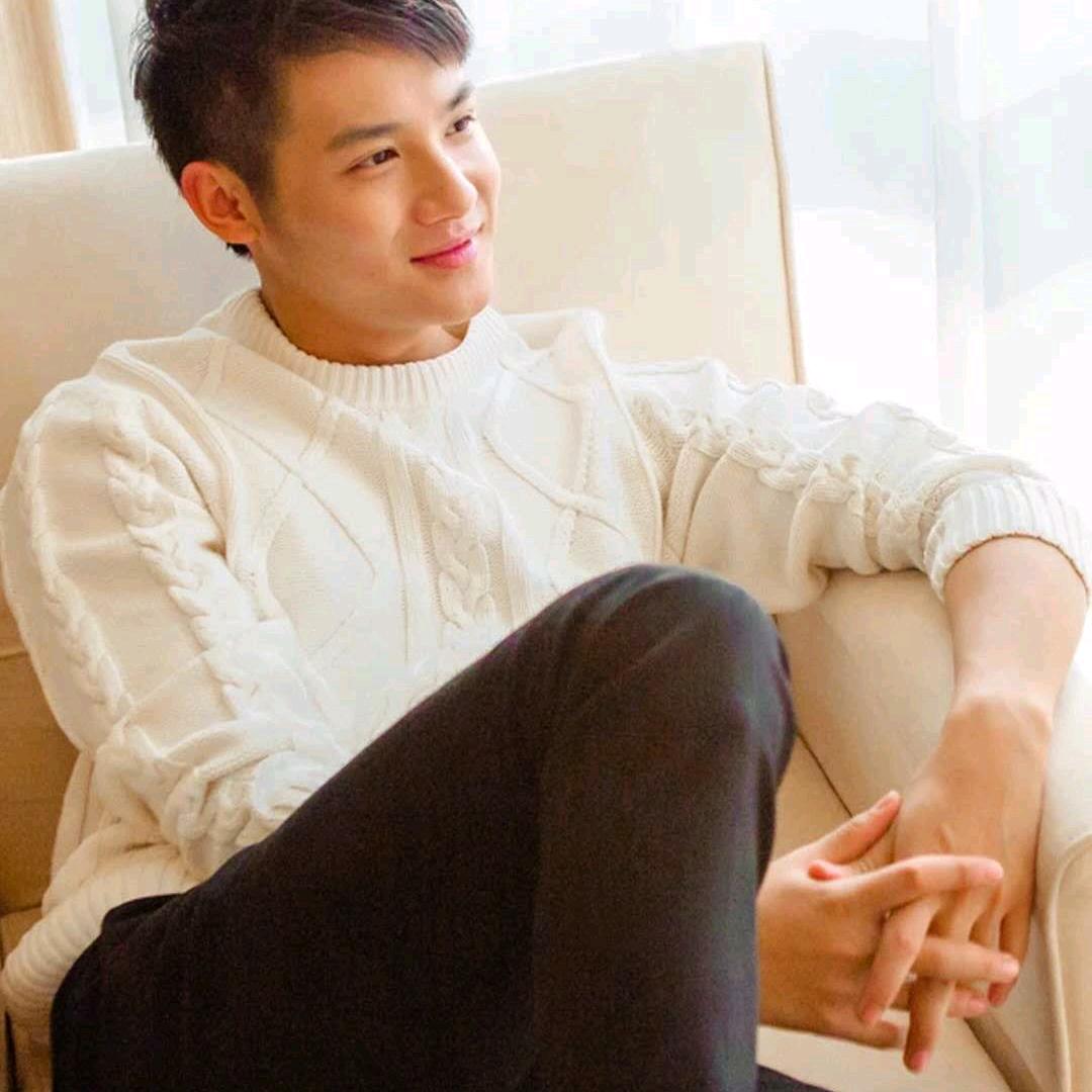 李所当然，🍂((🍁⥎🍁))🍂