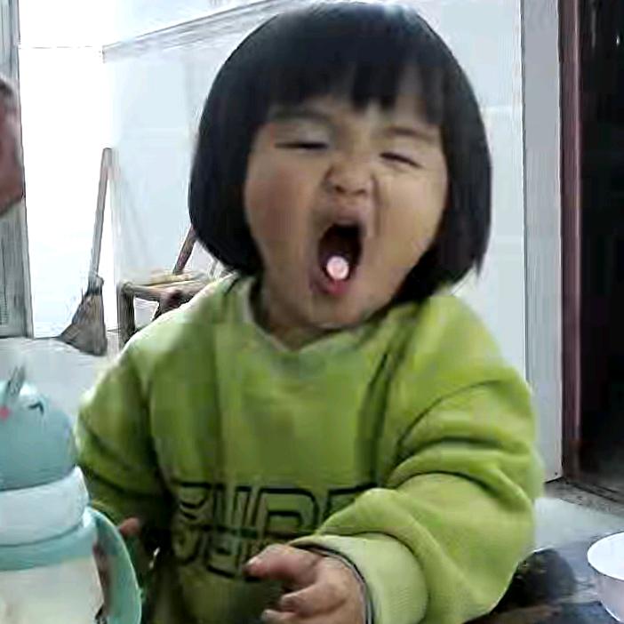 LL玩泡泡撒腿就跑