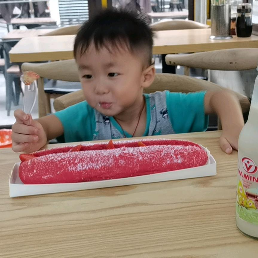 ╭( ′• o •′ )╭☞