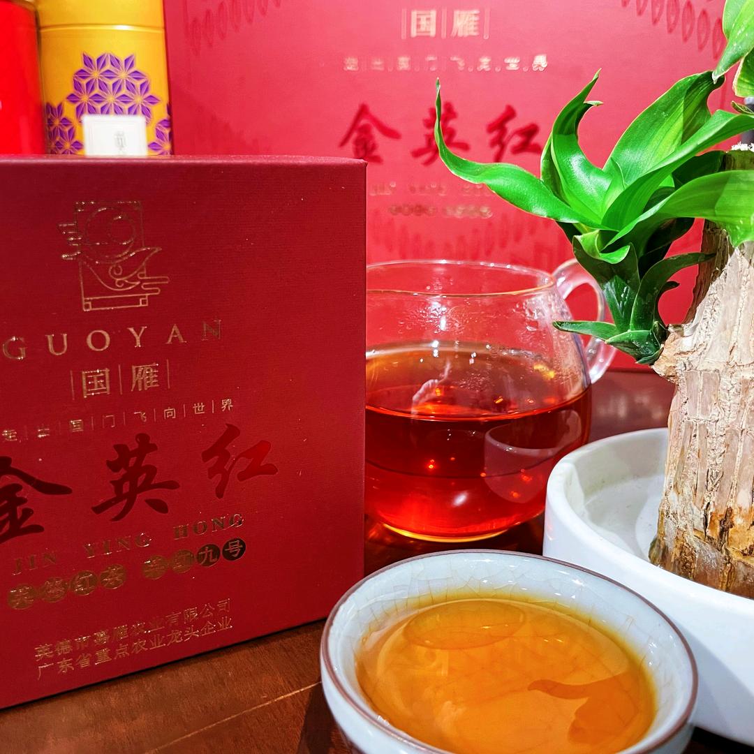 煮茶听雨