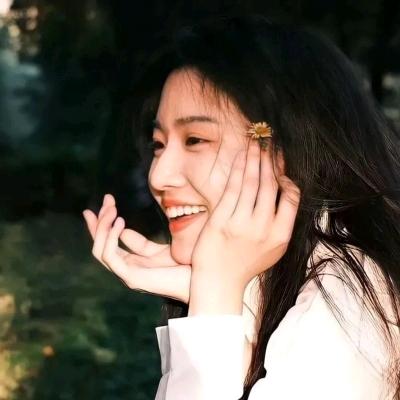 优贝美靓衣橱
