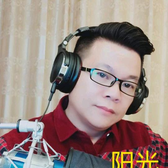 阳光老师（阳光音乐传媒）