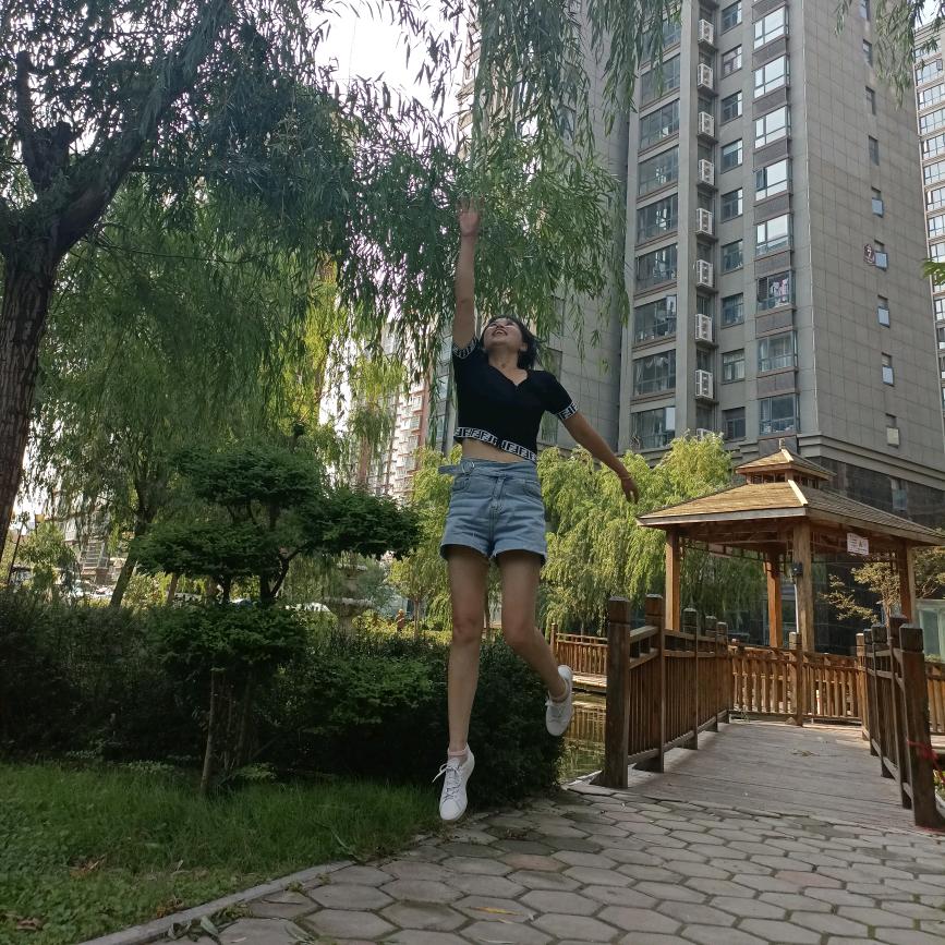 上官玉红手机店