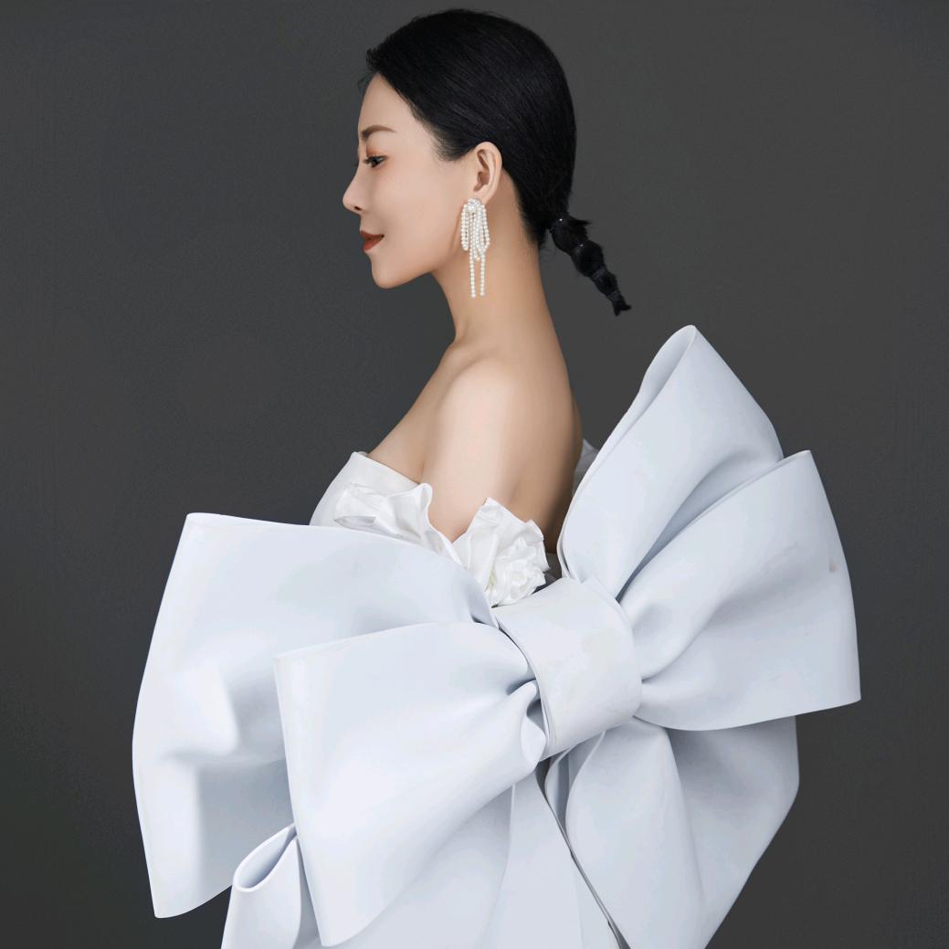 Ariel(乐乐）