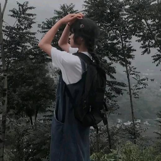 桃花散漫