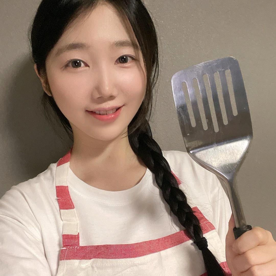 美妮子
