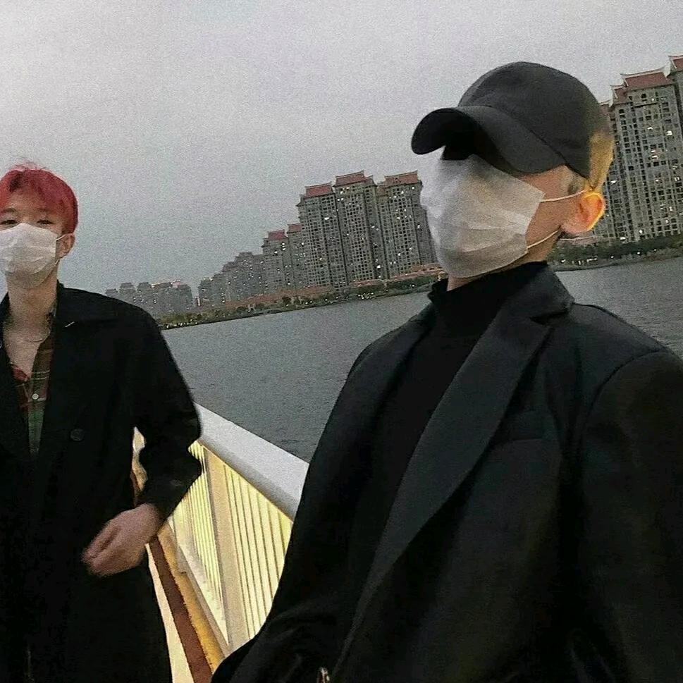 劉.