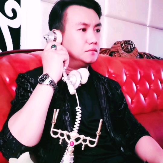 知足常乐松哥