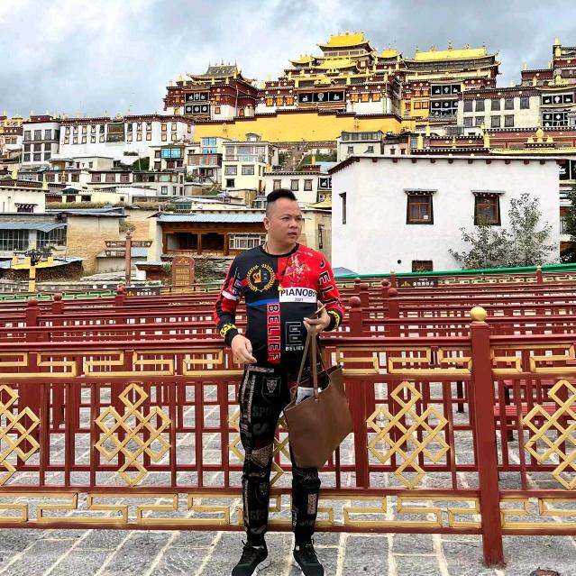 大灵山，劳晒锅