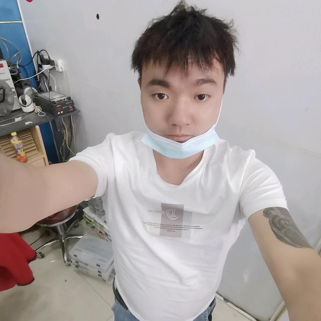 @小波哥  （ 梁平）