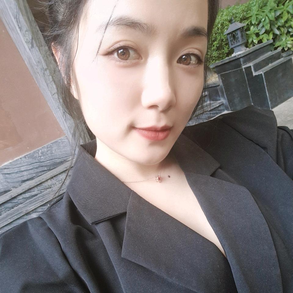 郫县明兰荞面馆二掌柜😜