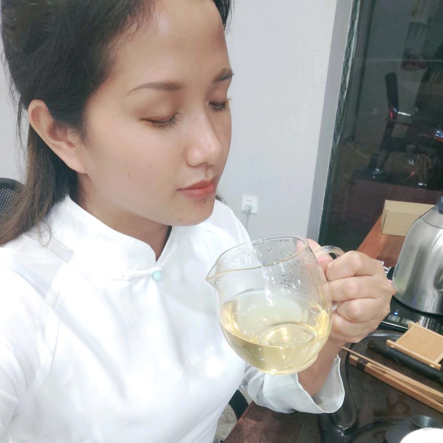 会泽陆虎茗茶李洁