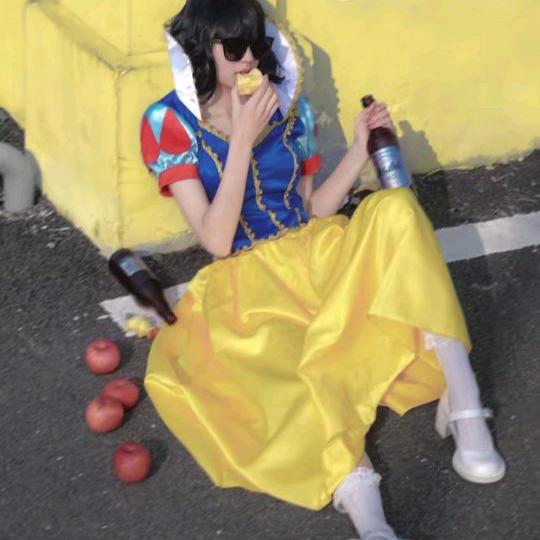 我叫帆帆，萌萌，晗晗是我的好朋友~