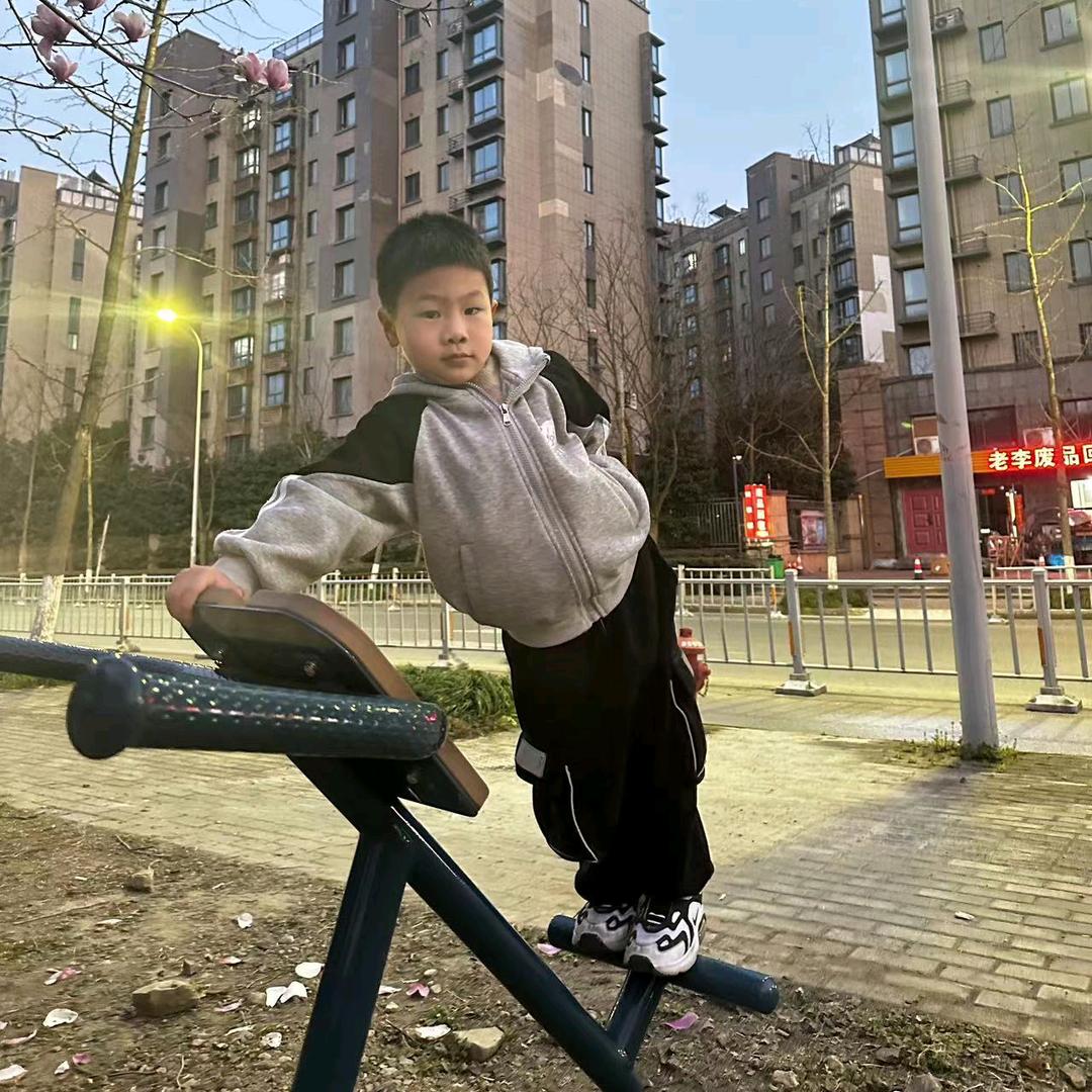 汤米