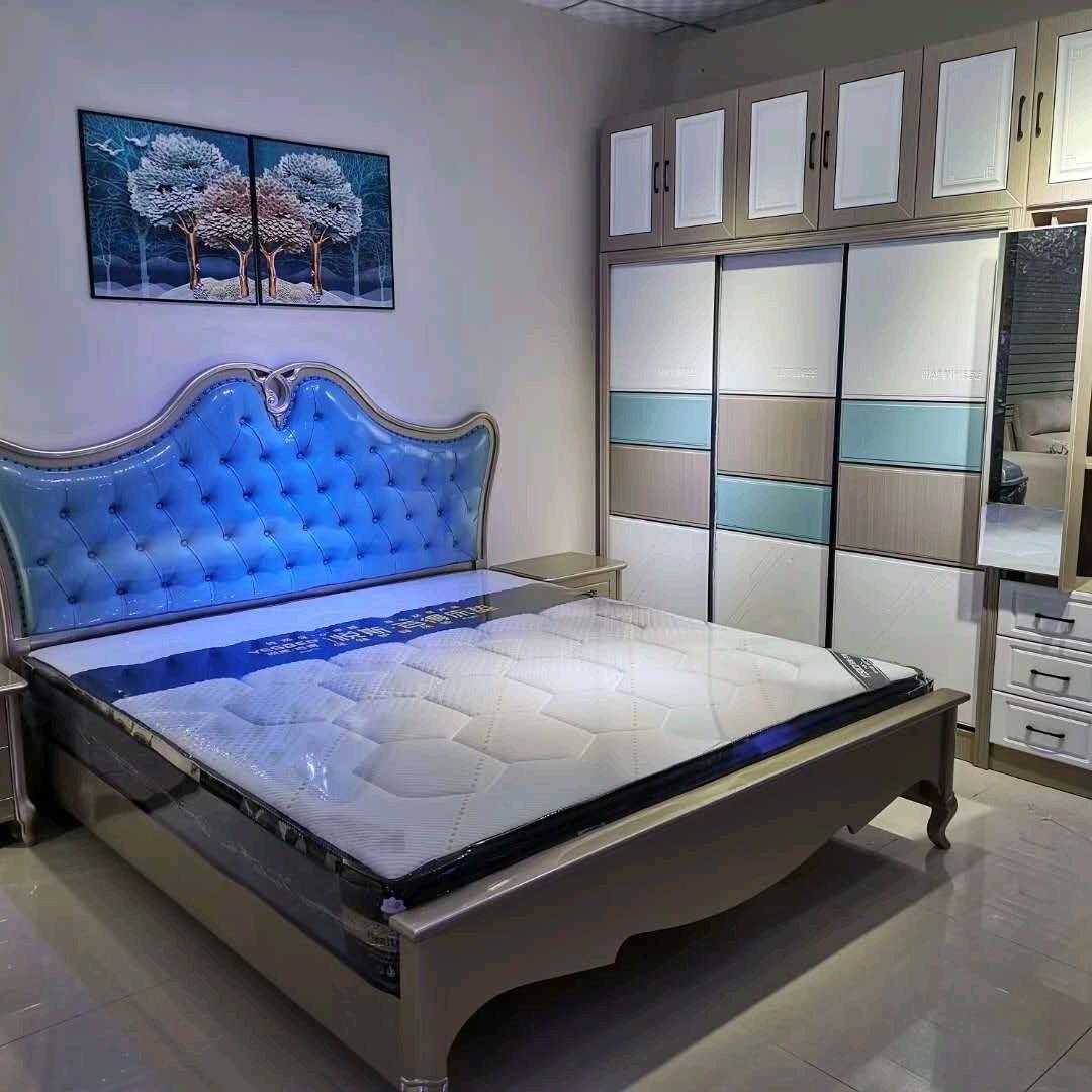 伯岗鑫虎家具城