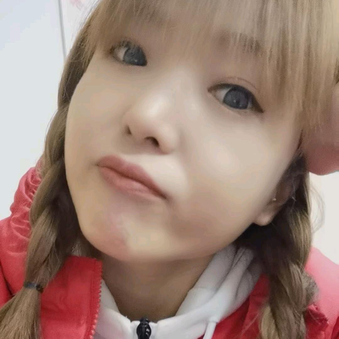 蔡运不“段”💋妮
