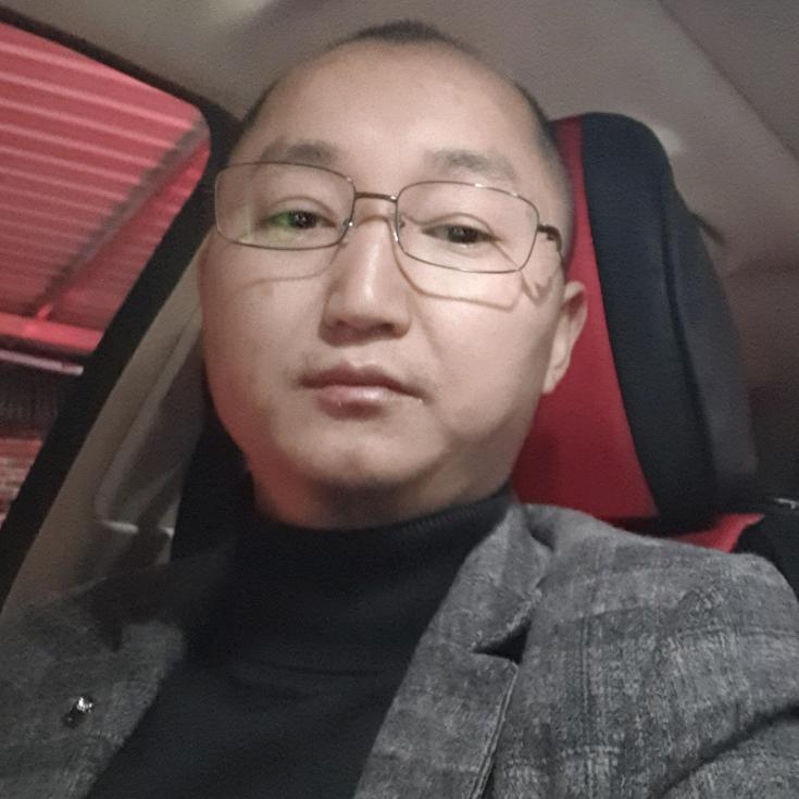 四块五的~老男人