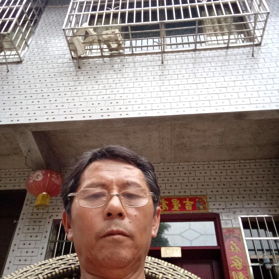 钟八哥