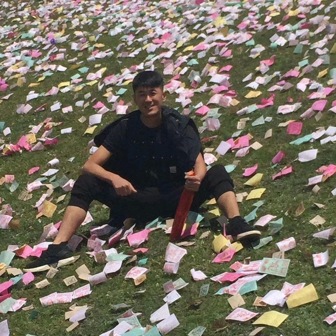 大哥明天不放牛。