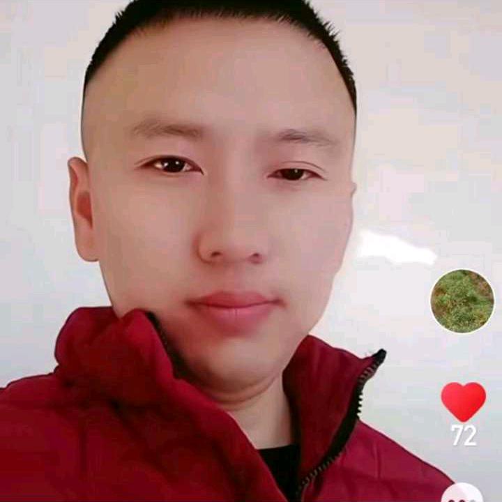 用户374975921787
