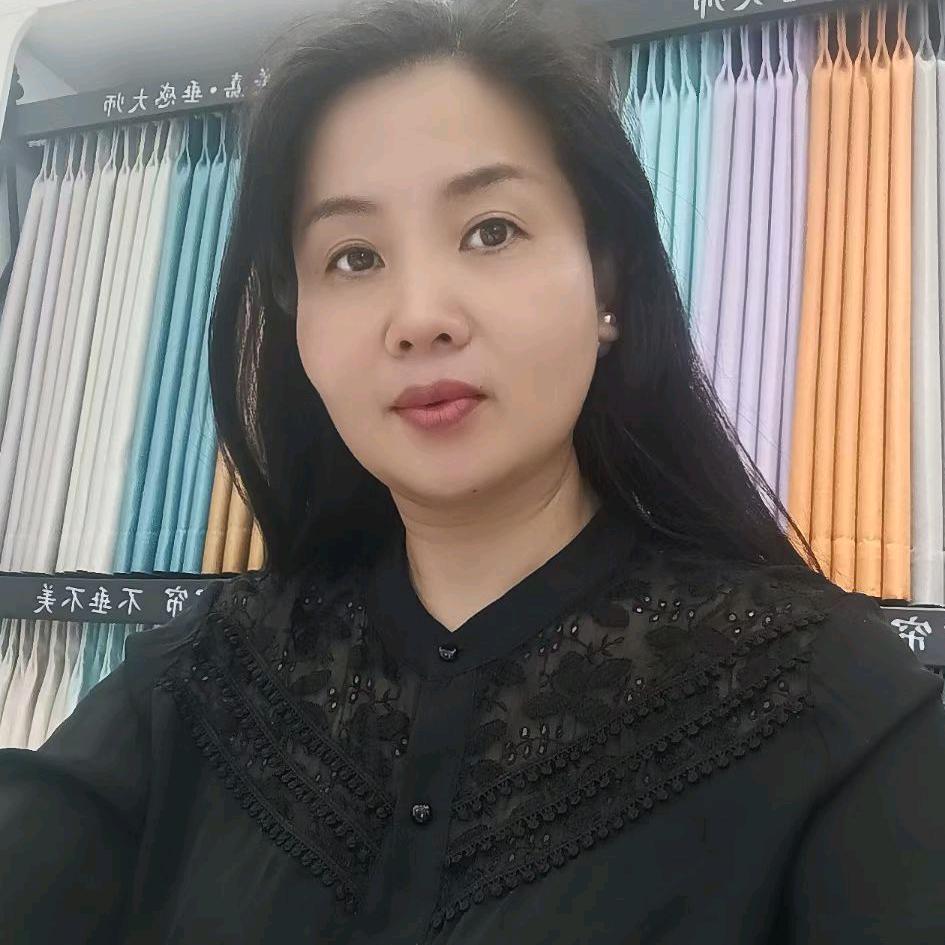 舞阳窗帘垂感大师窗帘张霞