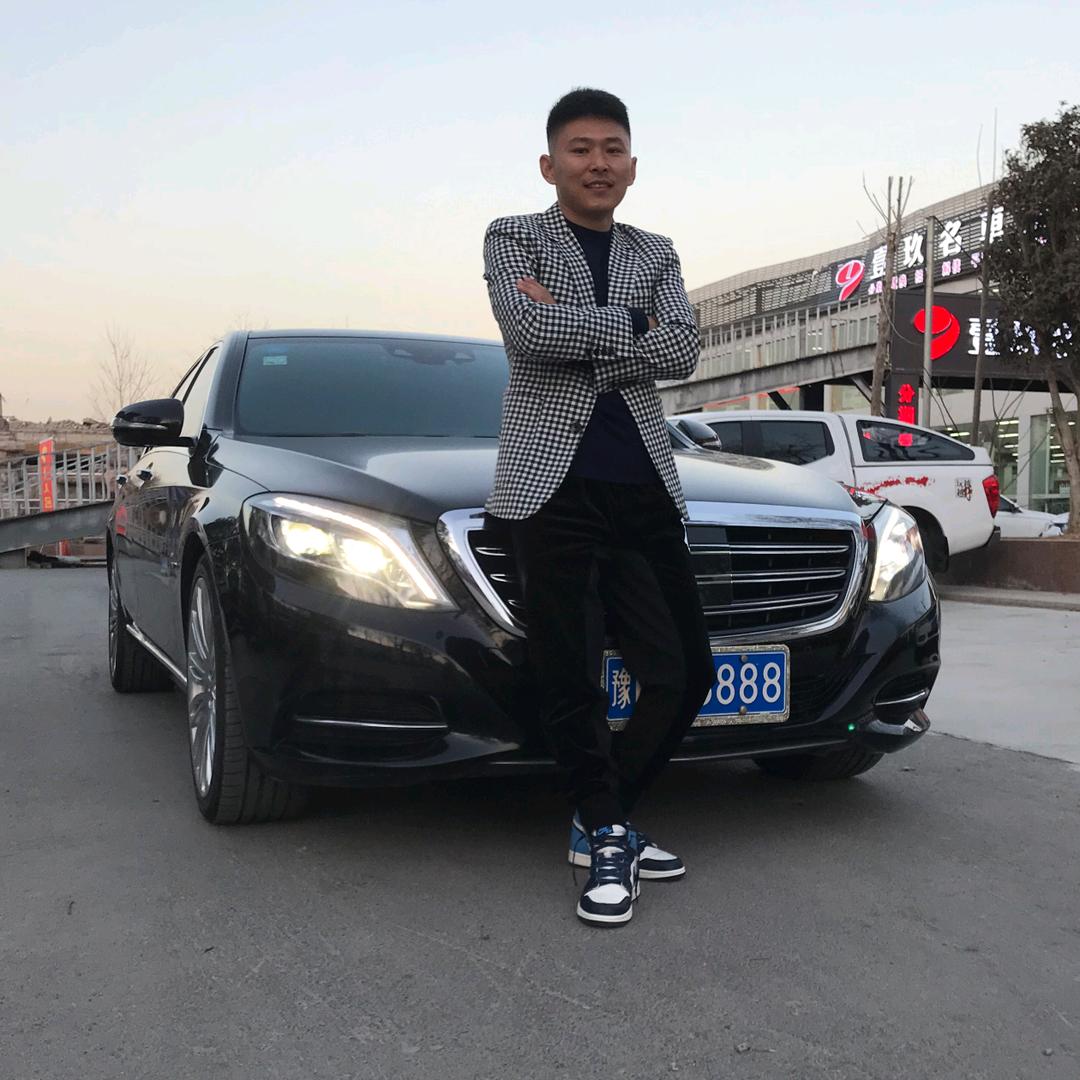 东曼侃车