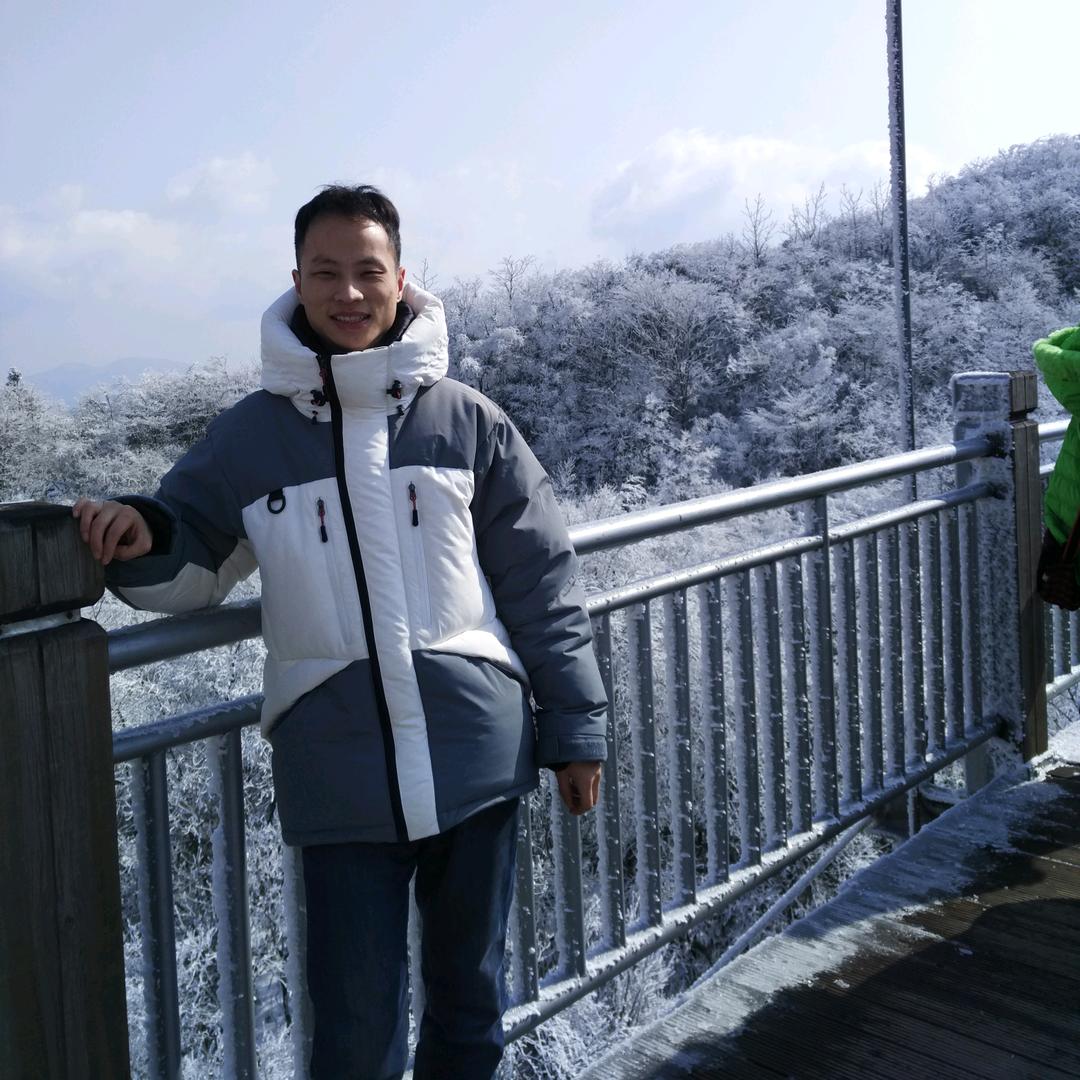 山村老石（小石头）