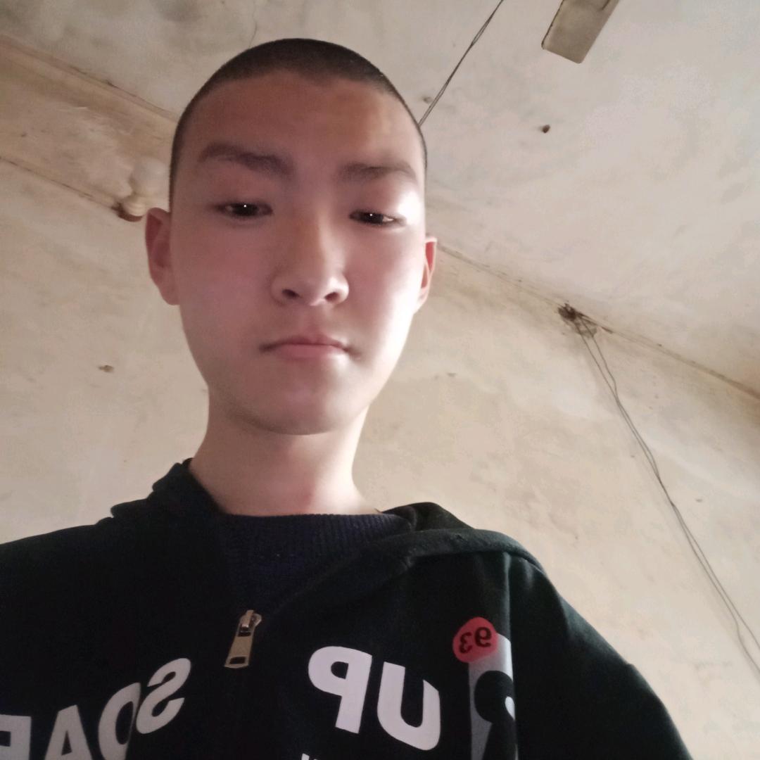 魏纪宇